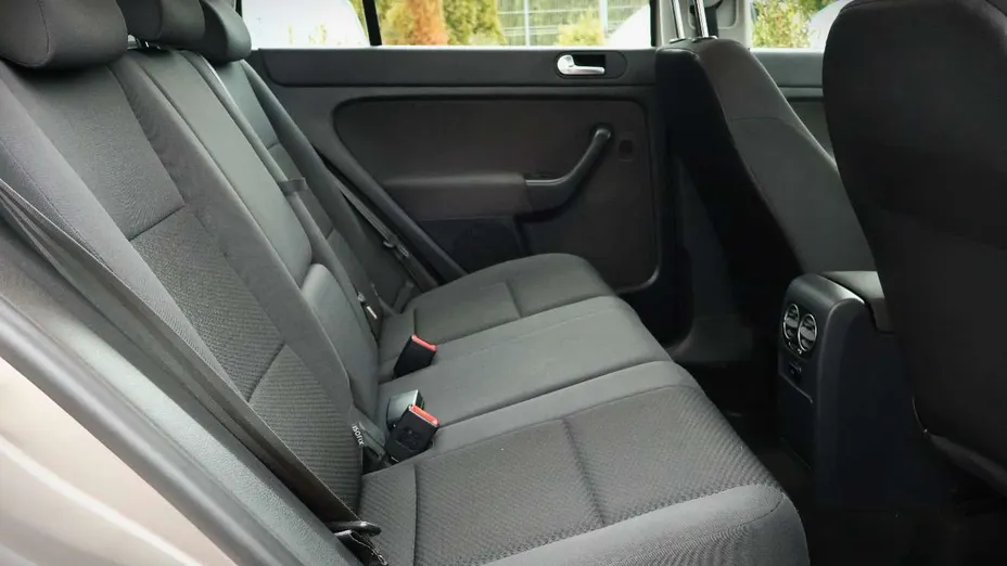 VOLKSWAGEN Golf Plus -