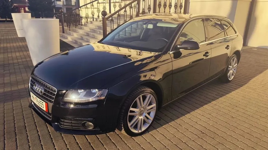 AUDI A4 Avant -