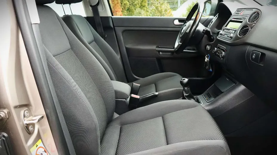 VOLKSWAGEN Golf Plus -