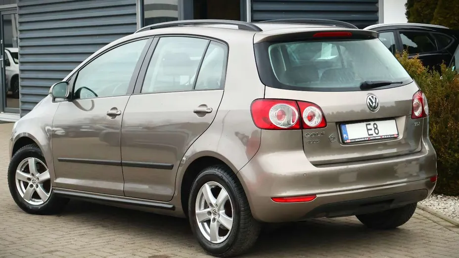 VOLKSWAGEN Golf Plus -