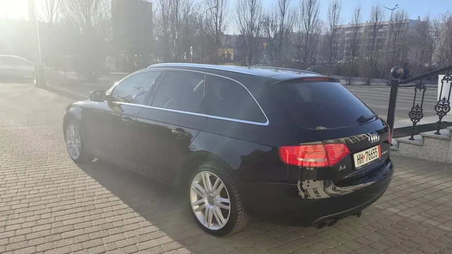 AUDI A4 Avant -