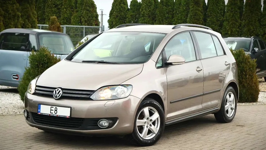 VOLKSWAGEN Golf Plus -