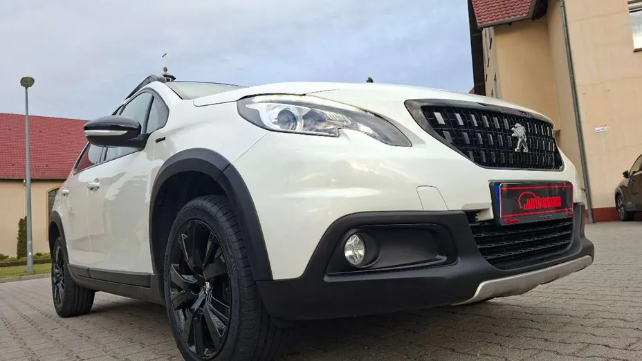PEUGEOT 2008 -