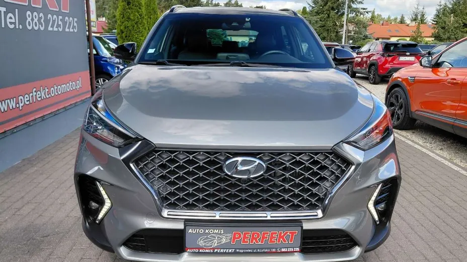 HYUNDAI Tucson -