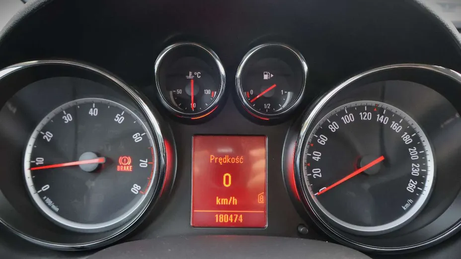 OPEL Astra -