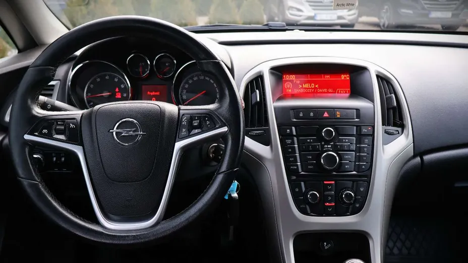 OPEL Astra -