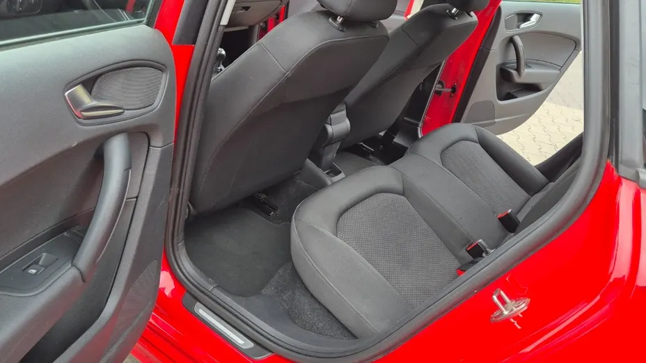 AUDI A1 -