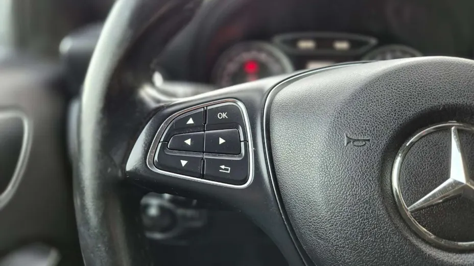 MERCEDES-BENZ A Klasa -