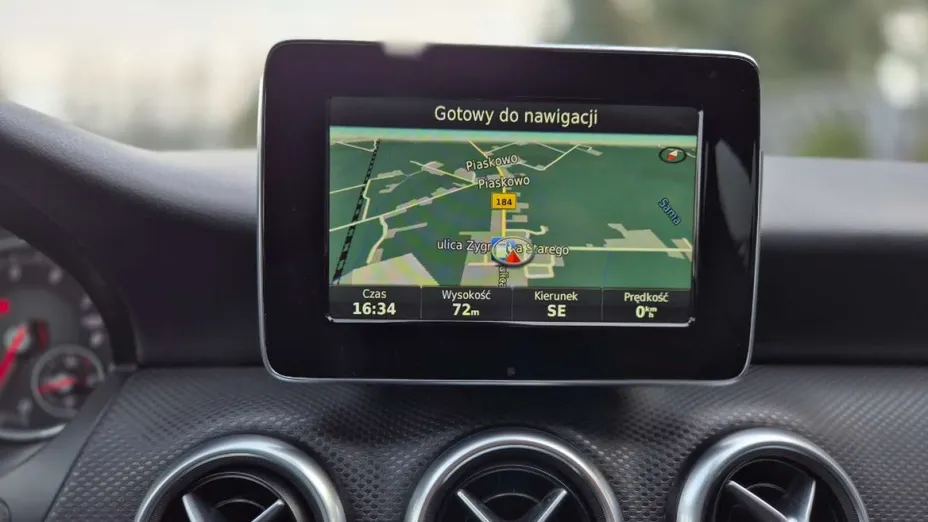 MERCEDES-BENZ A Klasa -