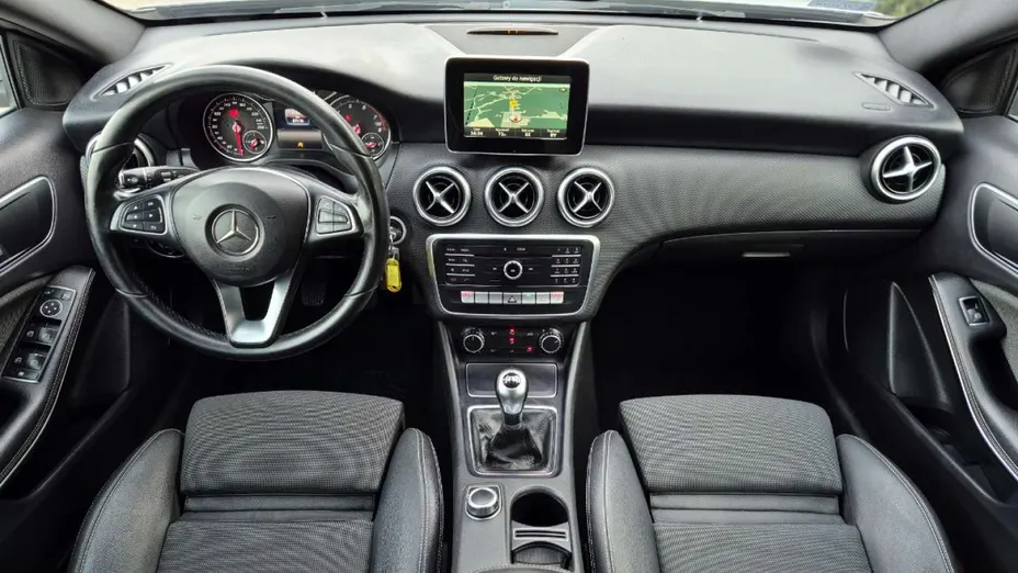 MERCEDES-BENZ A Klasa -