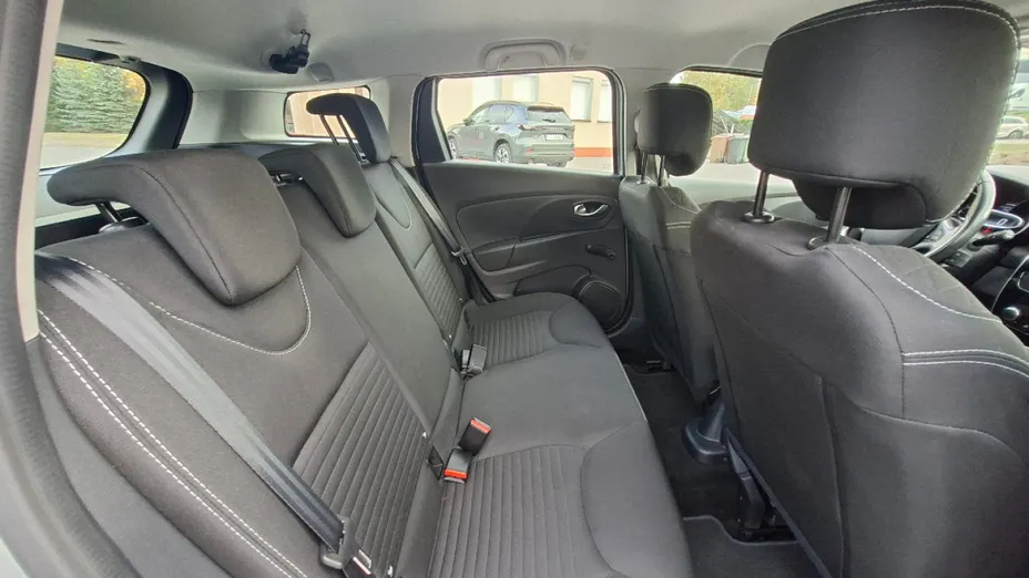 RENAULT Clio -