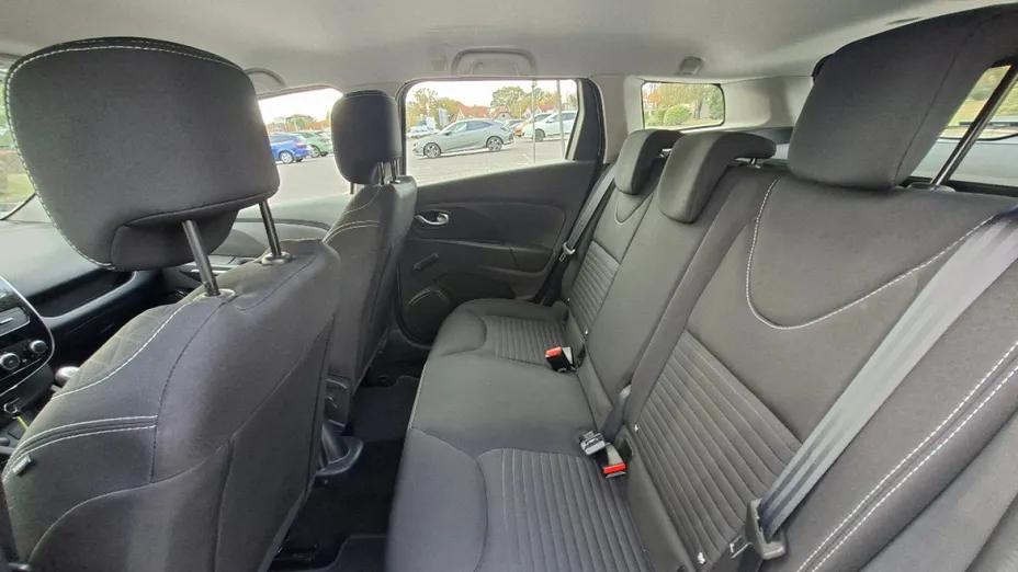 RENAULT Clio -