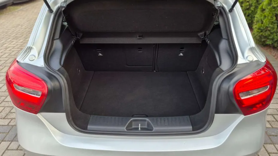 MERCEDES-BENZ A Klasa -