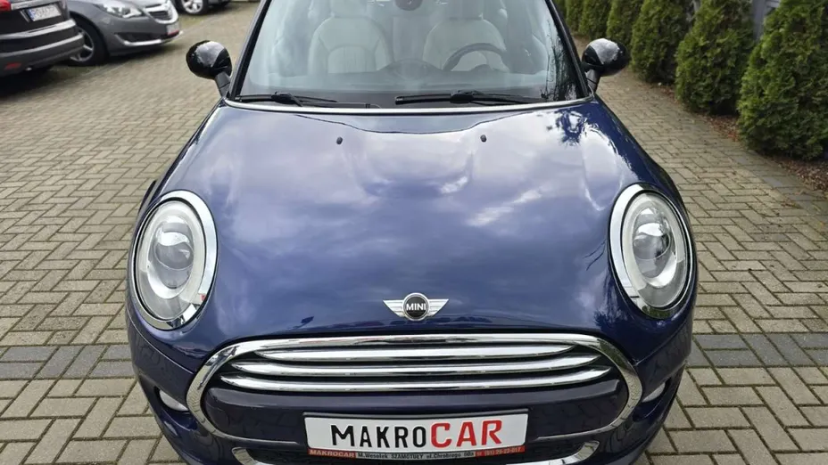 MINI Cooper -