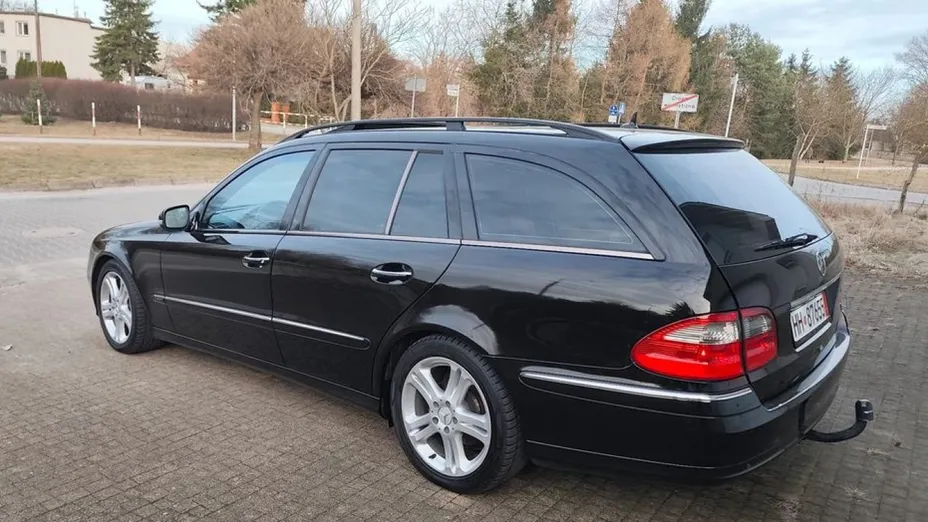 MERCEDES-BENZ E Klasa -