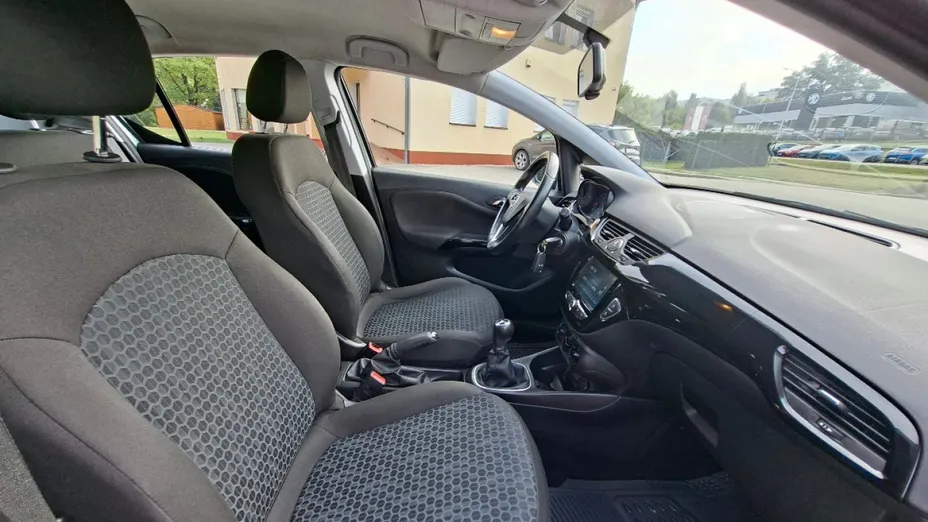 OPEL Corsa -
