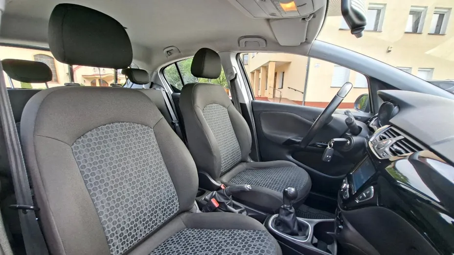 OPEL Corsa -