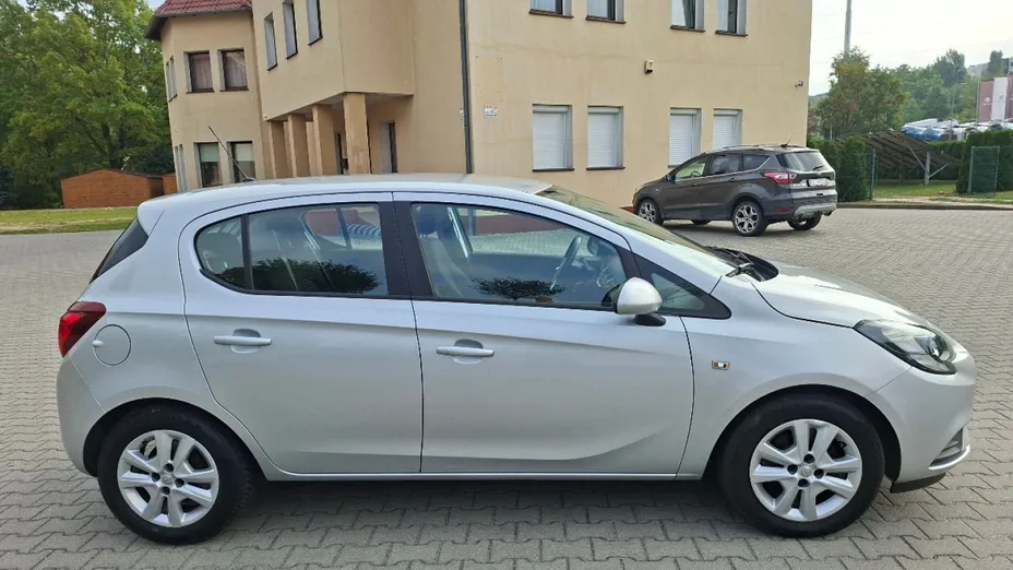 OPEL Corsa -
