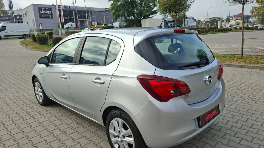 OPEL Corsa -