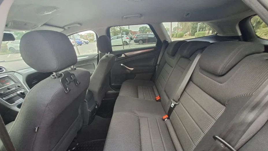 FORD Mondeo -