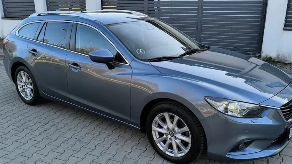 MAZDA 6 -