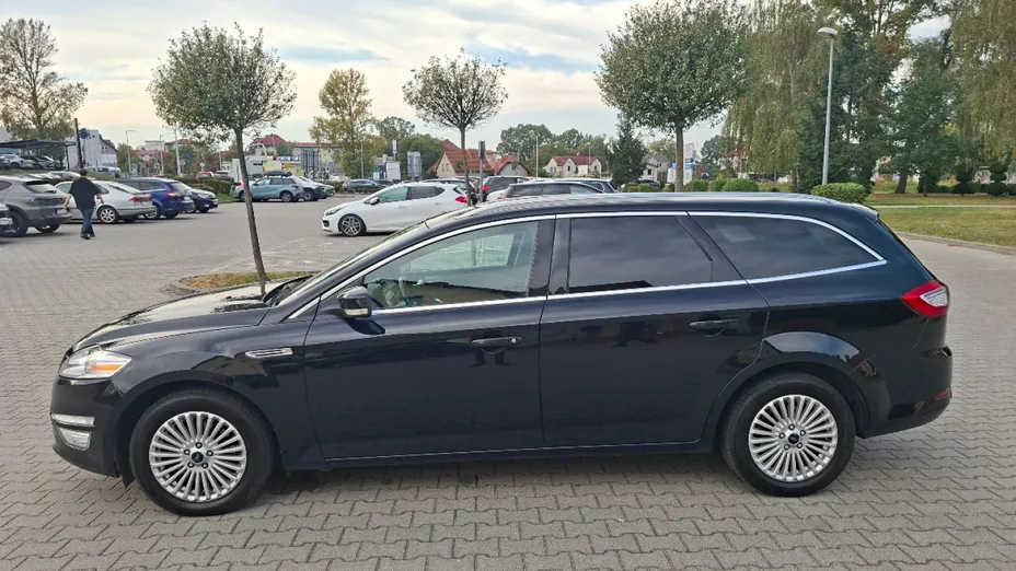 FORD Mondeo -