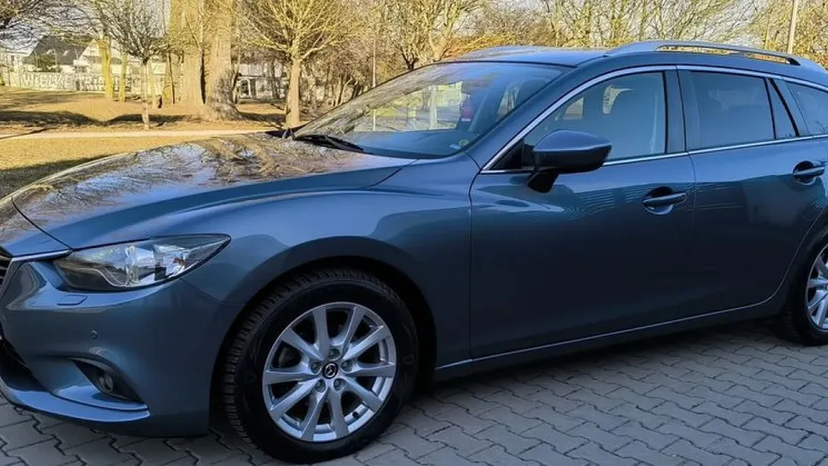 MAZDA 6 -