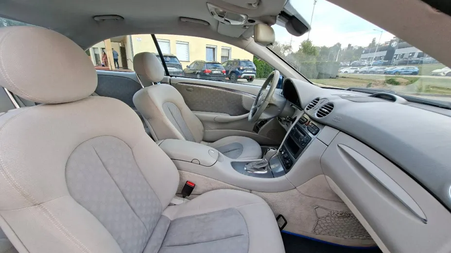 MERCEDES-BENZ CLK -