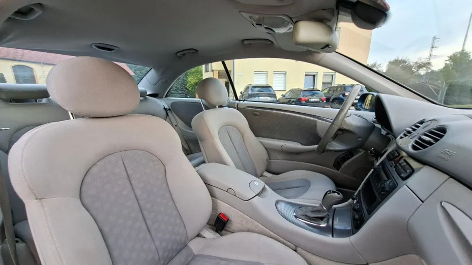 MERCEDES-BENZ CLK -