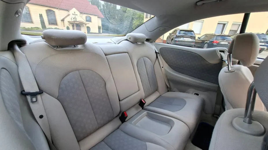 MERCEDES-BENZ CLK -