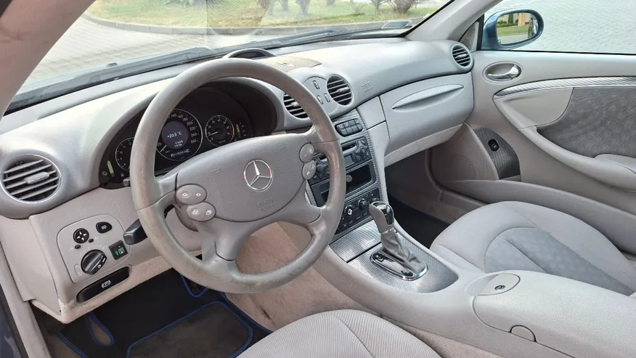MERCEDES-BENZ CLK -