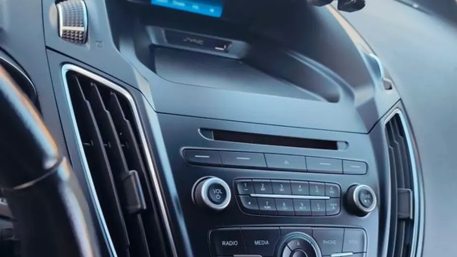 FORD C-MAX -