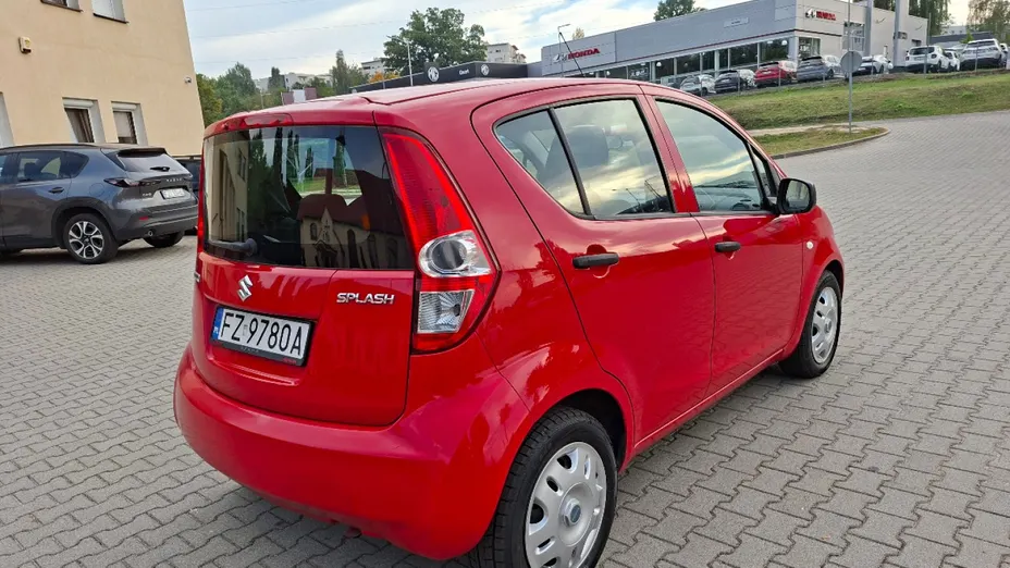SUZUKI Splash -