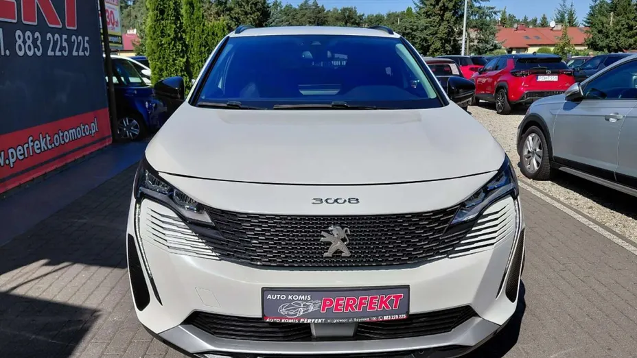 PEUGEOT 3008 -