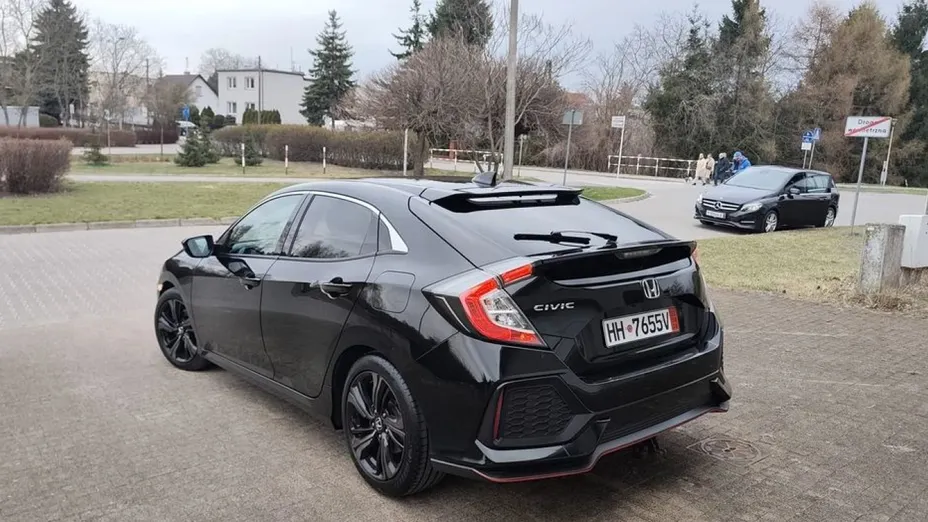 HONDA Civic -