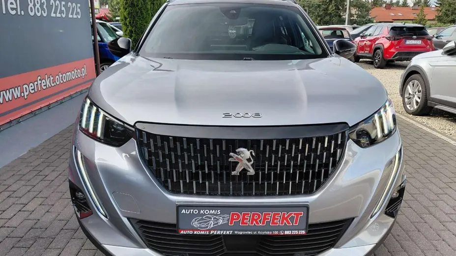 PEUGEOT 2008 -