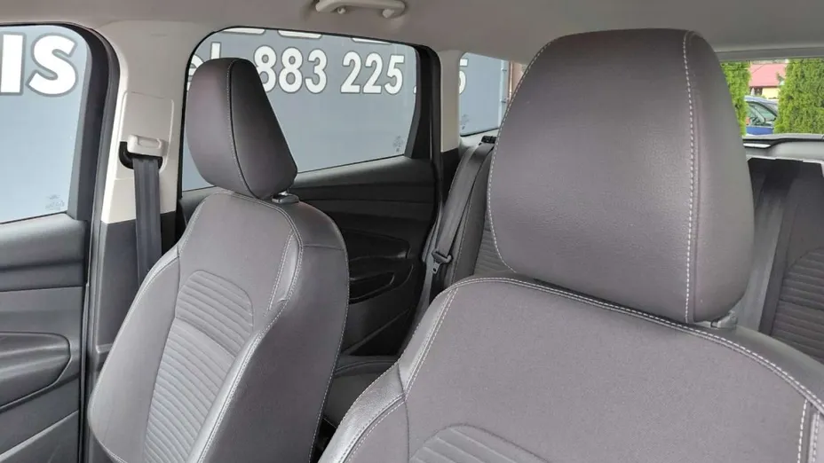 FORD Kuga -