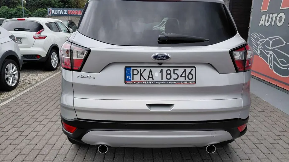 FORD Kuga -