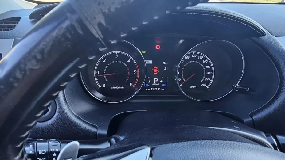 PEUGEOT 4007 -