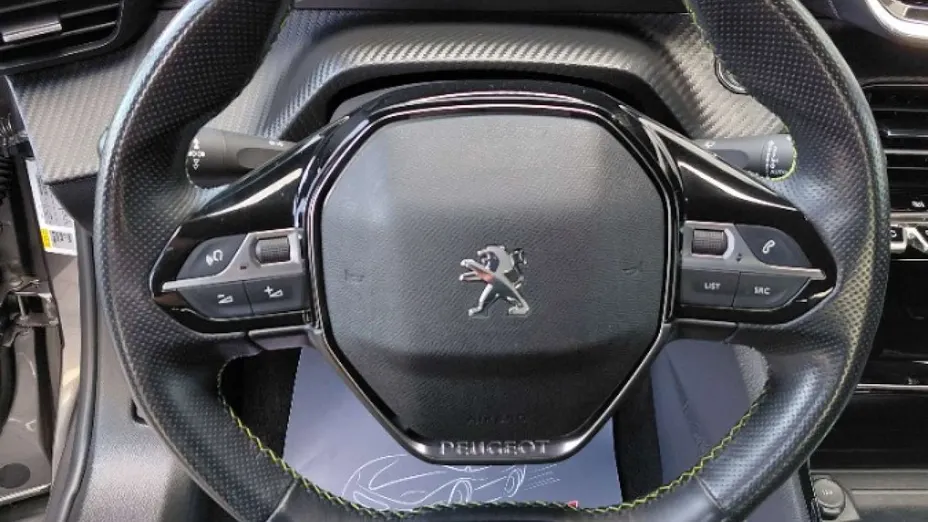 PEUGEOT 2008 -