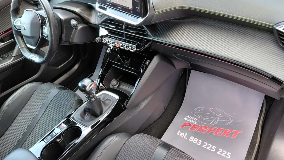 PEUGEOT 2008 -