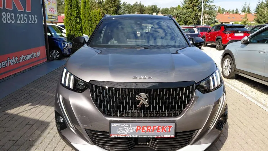 PEUGEOT 2008 -