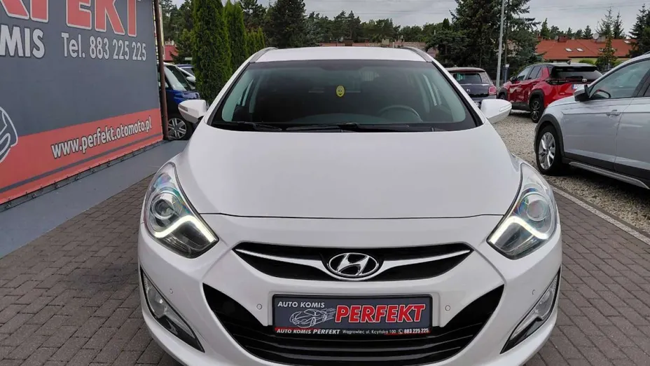 HYUNDAI i40 -