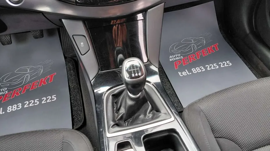 HYUNDAI i40 -