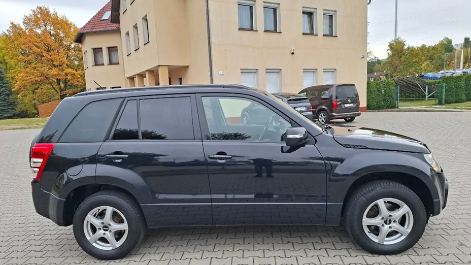 SUZUKI Grand Vitara -