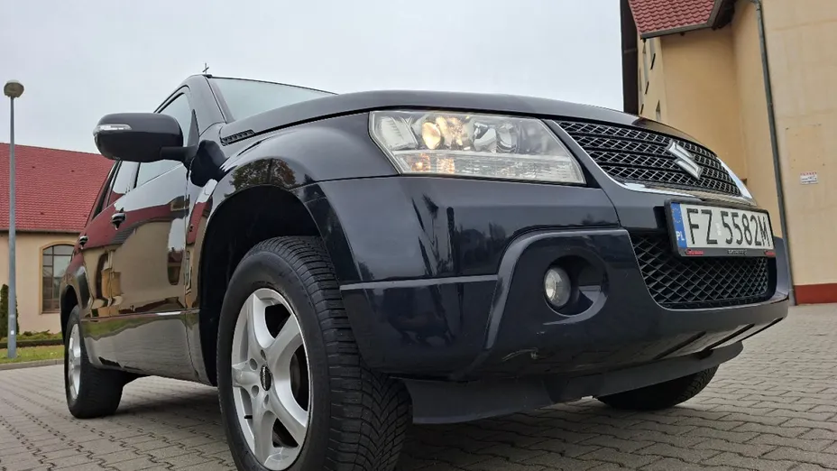 SUZUKI Grand Vitara -
