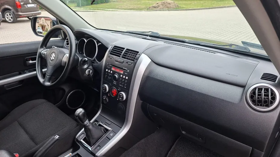 SUZUKI Grand Vitara -