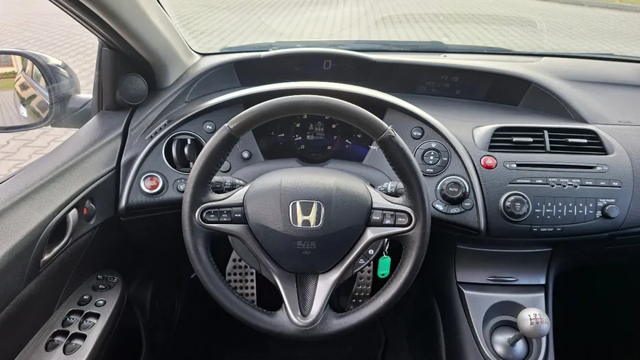 HONDA Civic -