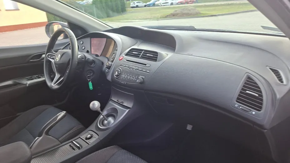 HONDA Civic -
