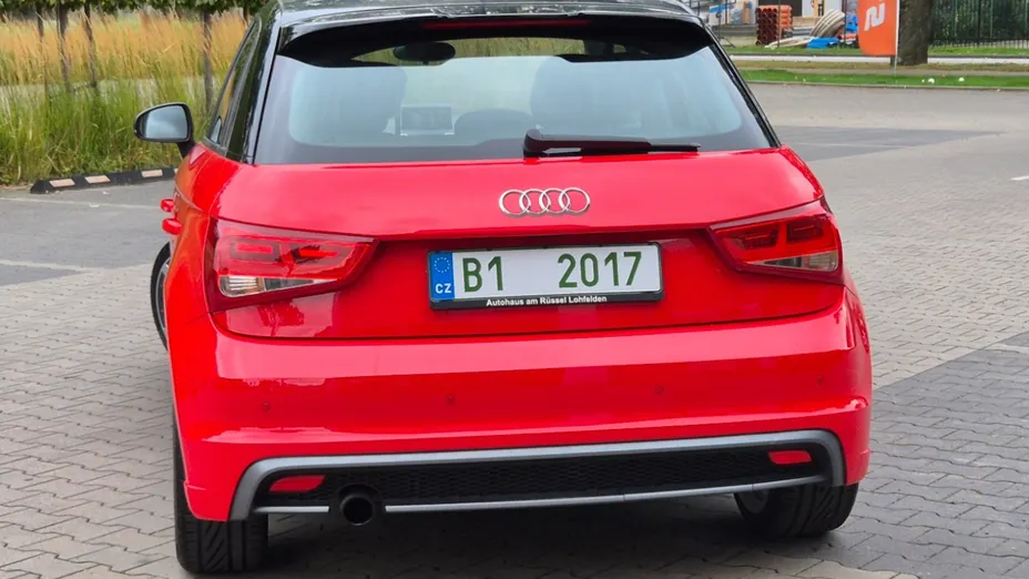 AUDI A1 -